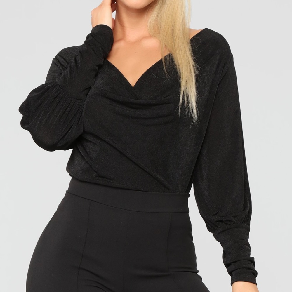 NEW Fashion Nova blouse